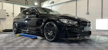 Load image into Gallery viewer, BMW M3/M4 F80 F82 F83 - ICON CARBON FIBRE SIDE SKIRT - MP STYLE
